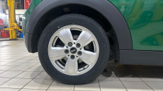 MINI Hatchback 1.5 Cooper Classic II 3dr Petrol Hatchback